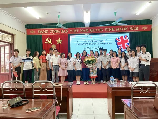 Hội thảo khối chuyên Anh - Chủ đề "IDIOMS IN ENGLISH”